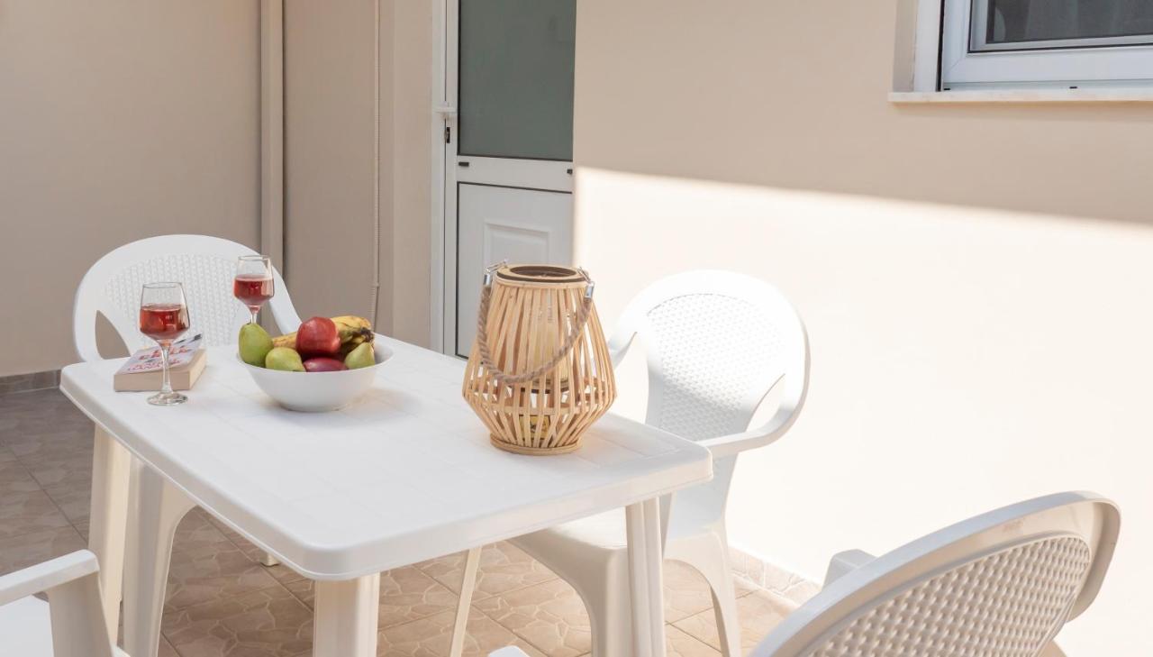 Summer Pearl Apartments アファンドウ エクステリア 写真