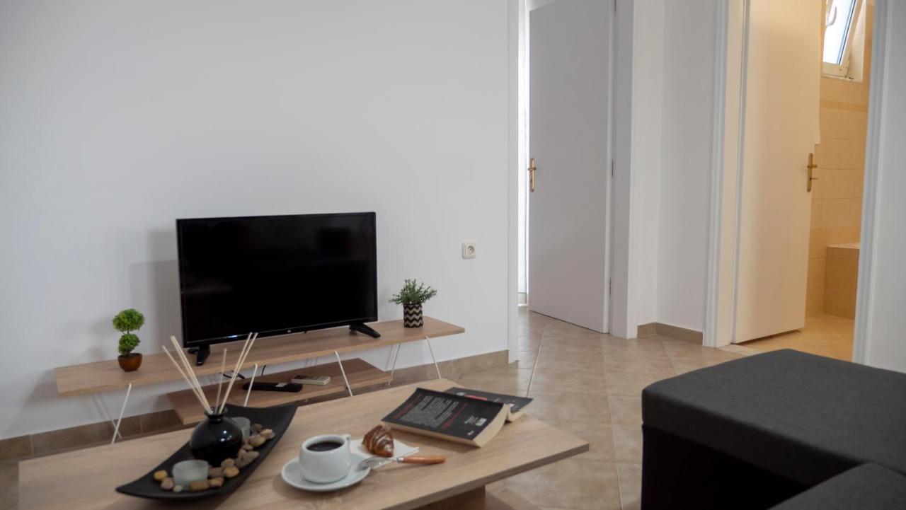 Summer Pearl Apartments アファンドウ エクステリア 写真