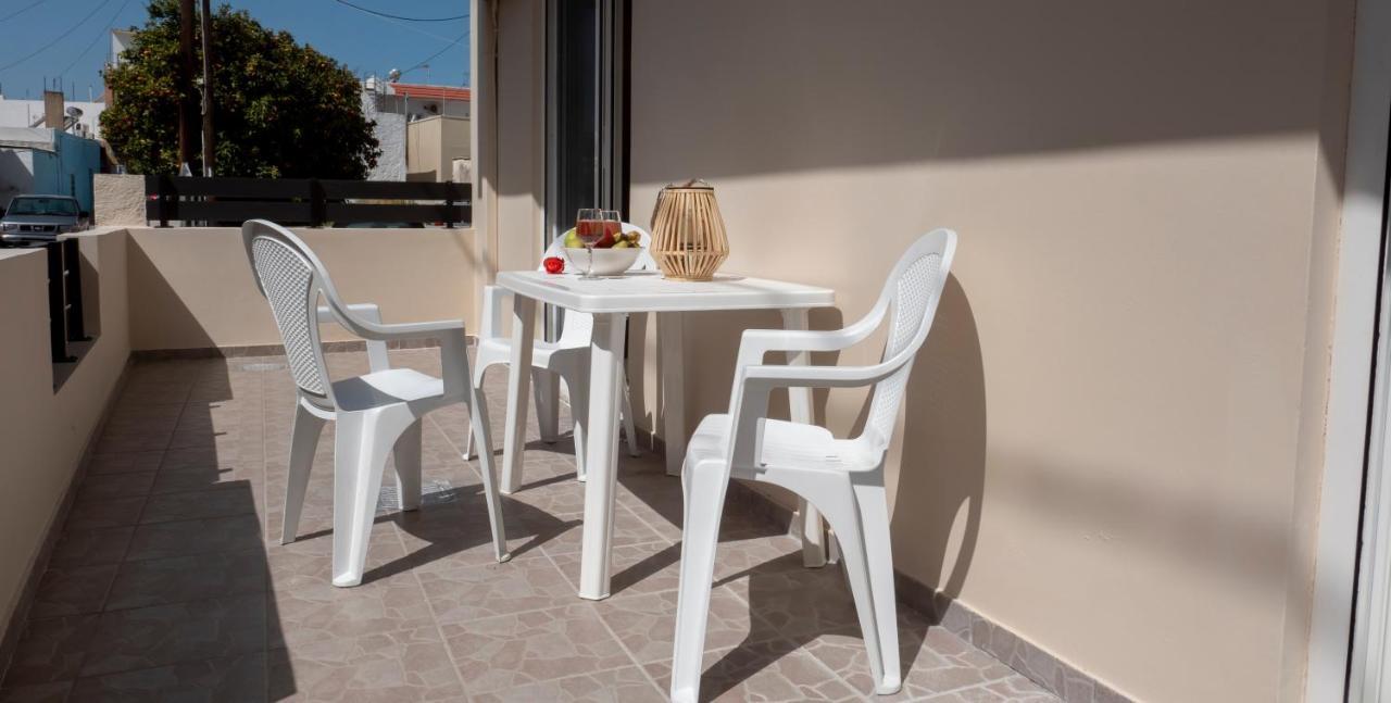 Summer Pearl Apartments アファンドウ エクステリア 写真